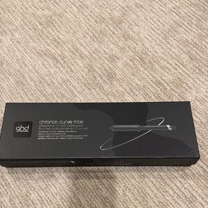 ghd  chronos Curve Max Curling Iron in Black